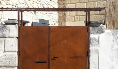 Installation d'une portail chez un particulier à Bouillarges